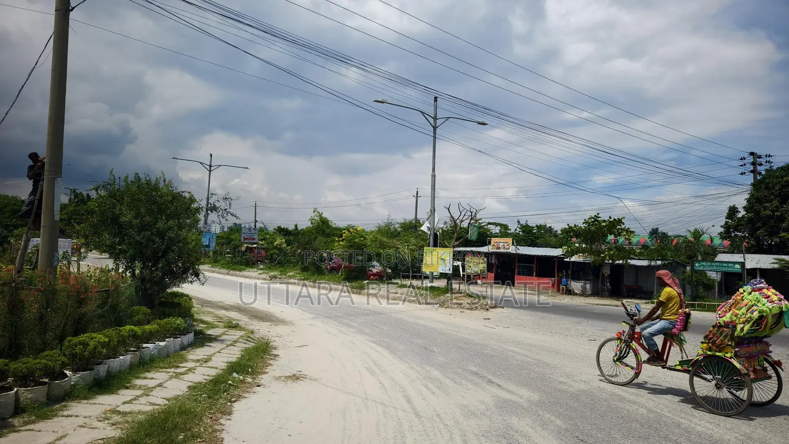 12 Katha Plot for Sale in Uttara Sector 17, G Block, Road Avenue 5 in Uttara