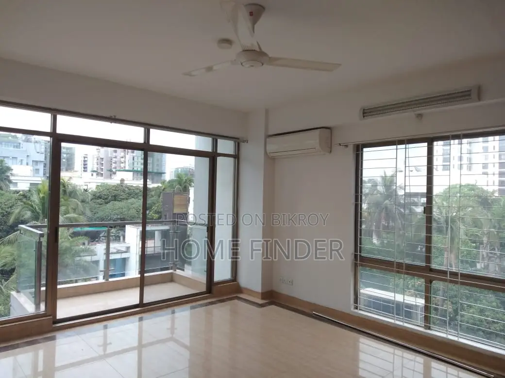Excellent Apartment with Swimming Pool & Gym for Rent in GULSHAN 2 in Gulshan