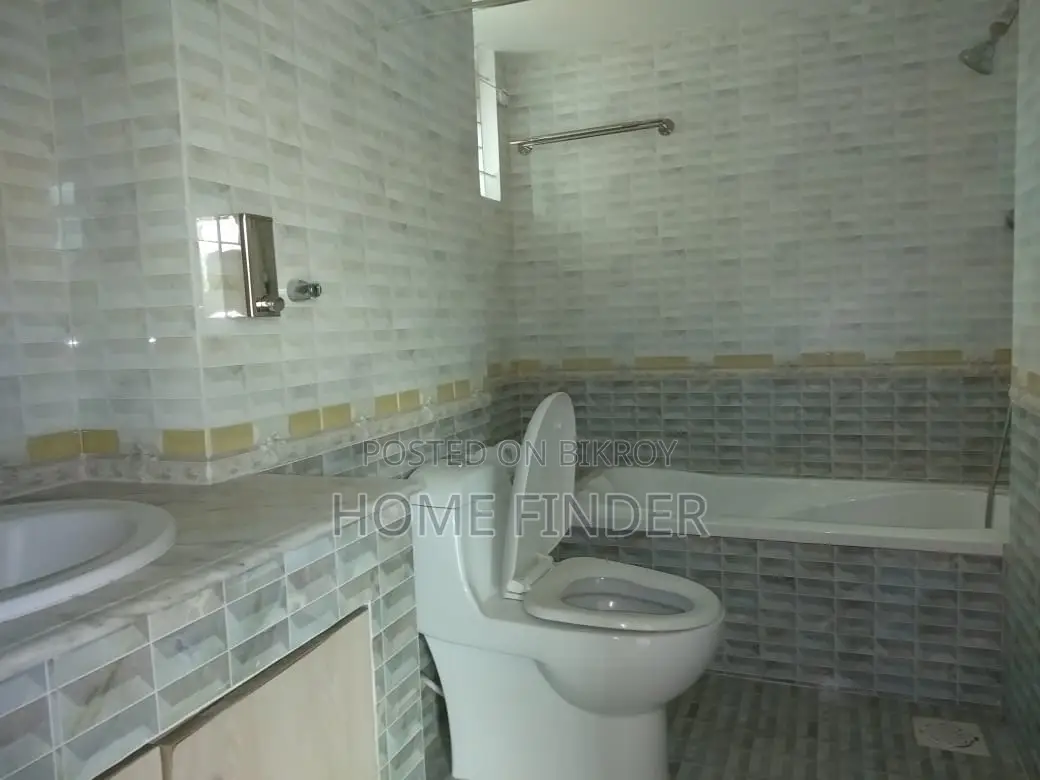 Excellent Apartment with Swimming Pool & Gym for Rent in GULSHAN 2 in Gulshan