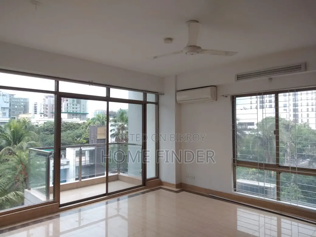 Excellent Apartment with Swimming Pool & Gym for Rent in GULSHAN 2 in Gulshan