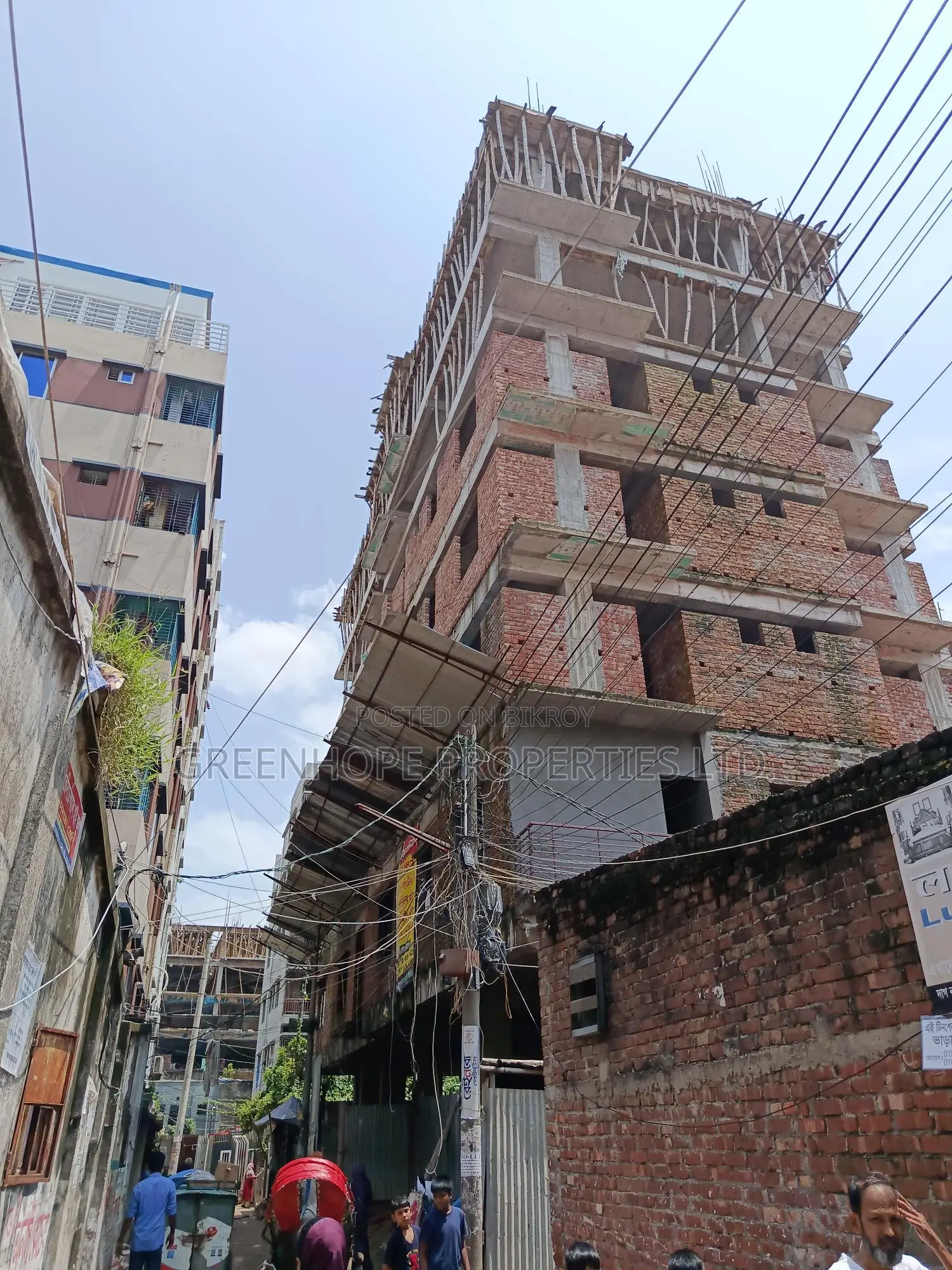 West Facing 1250sqft Almost Ready Flat for Sale at North Badda in Badda