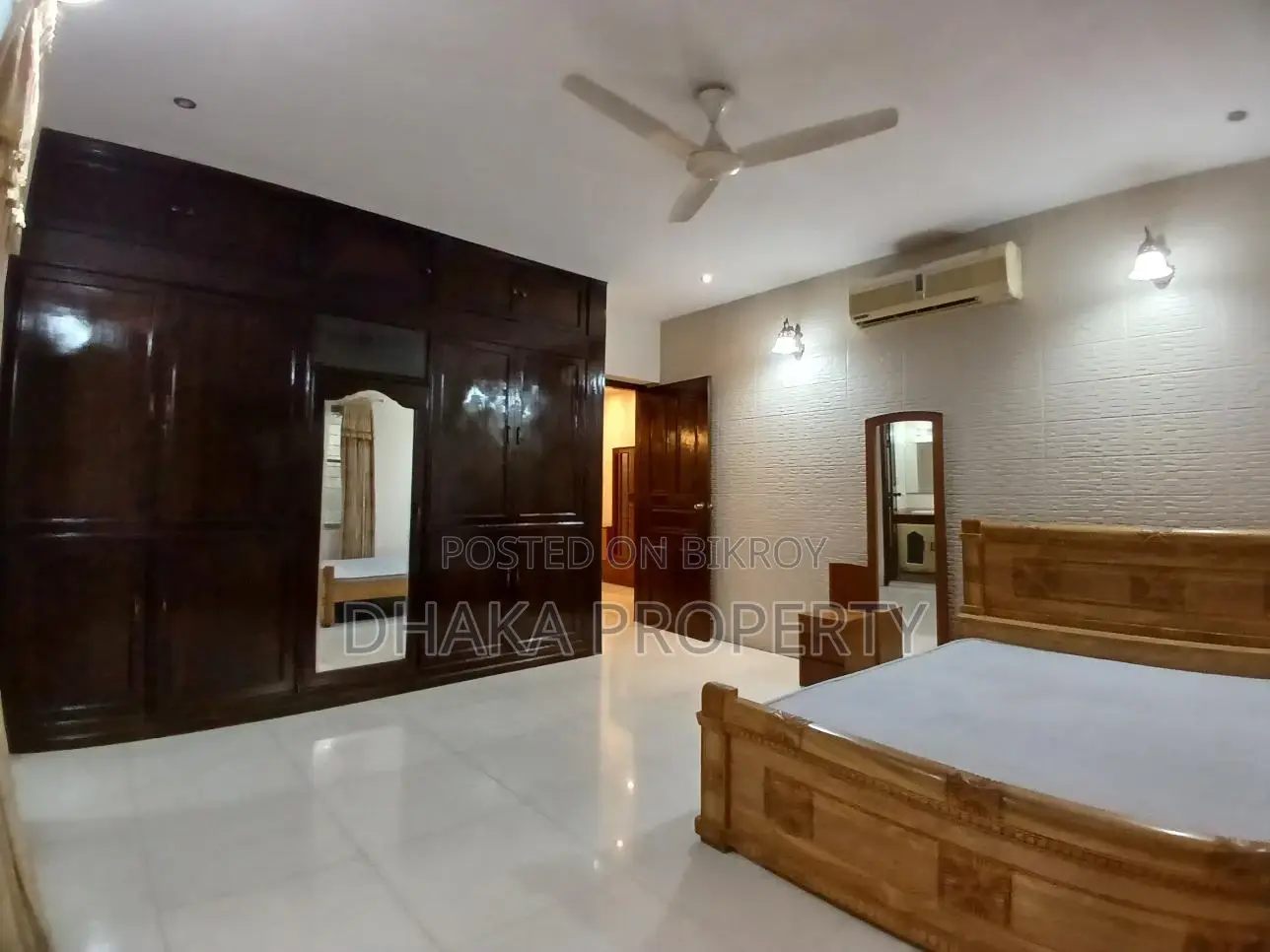 Wonderful Full Furnish Apartment Rent at Gulshan 2.Diplomatic Zone in Gulshan