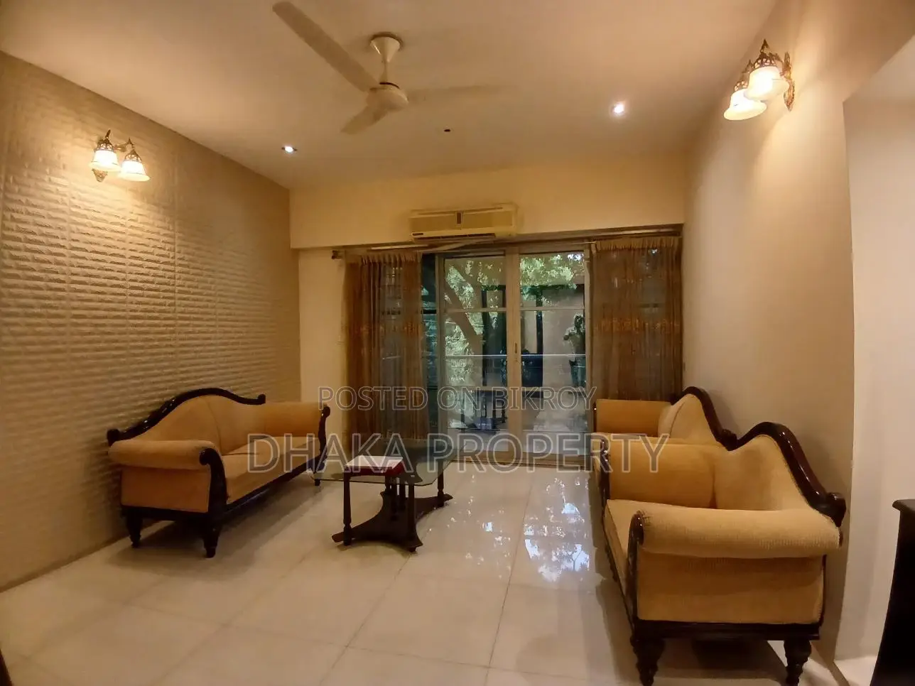 Wonderful Full Furnish Apartment Rent at Gulshan 2.Diplomatic Zone in Gulshan