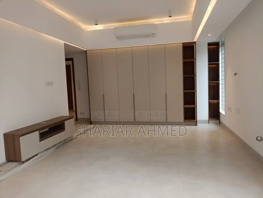 New 3600 SqFt Semi Furnished Ready Flat For Rent @ GULSHAN-2 in Gulshan