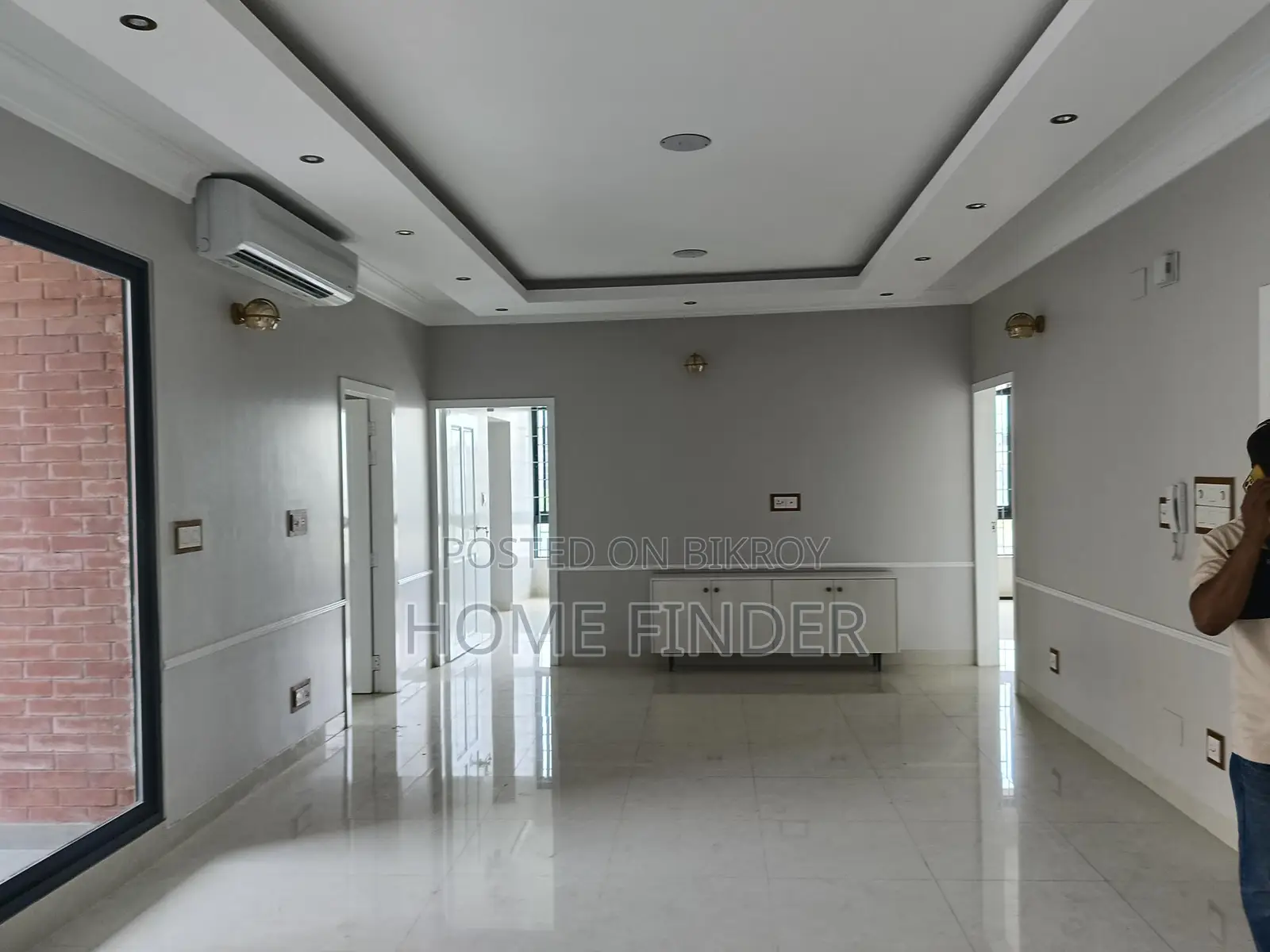 Nicely Decorated Luxurious Apartment Now Vacant For Rent In Gulshan-2 in Gulshan