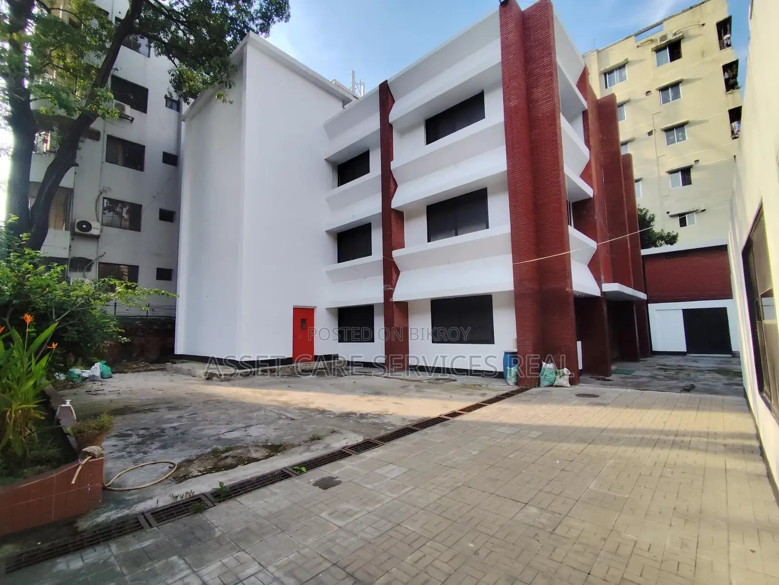 8000-Sqft Independent House Office Rent In Banani in Baridhara