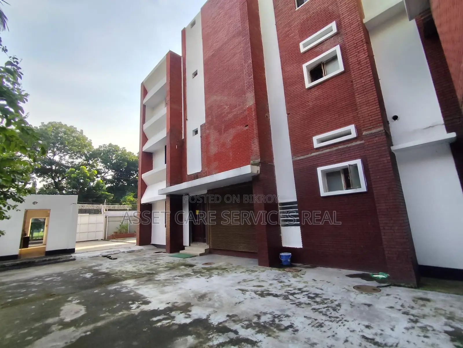 8000-Sqft Independent House Office Rent In Banani in Baridhara