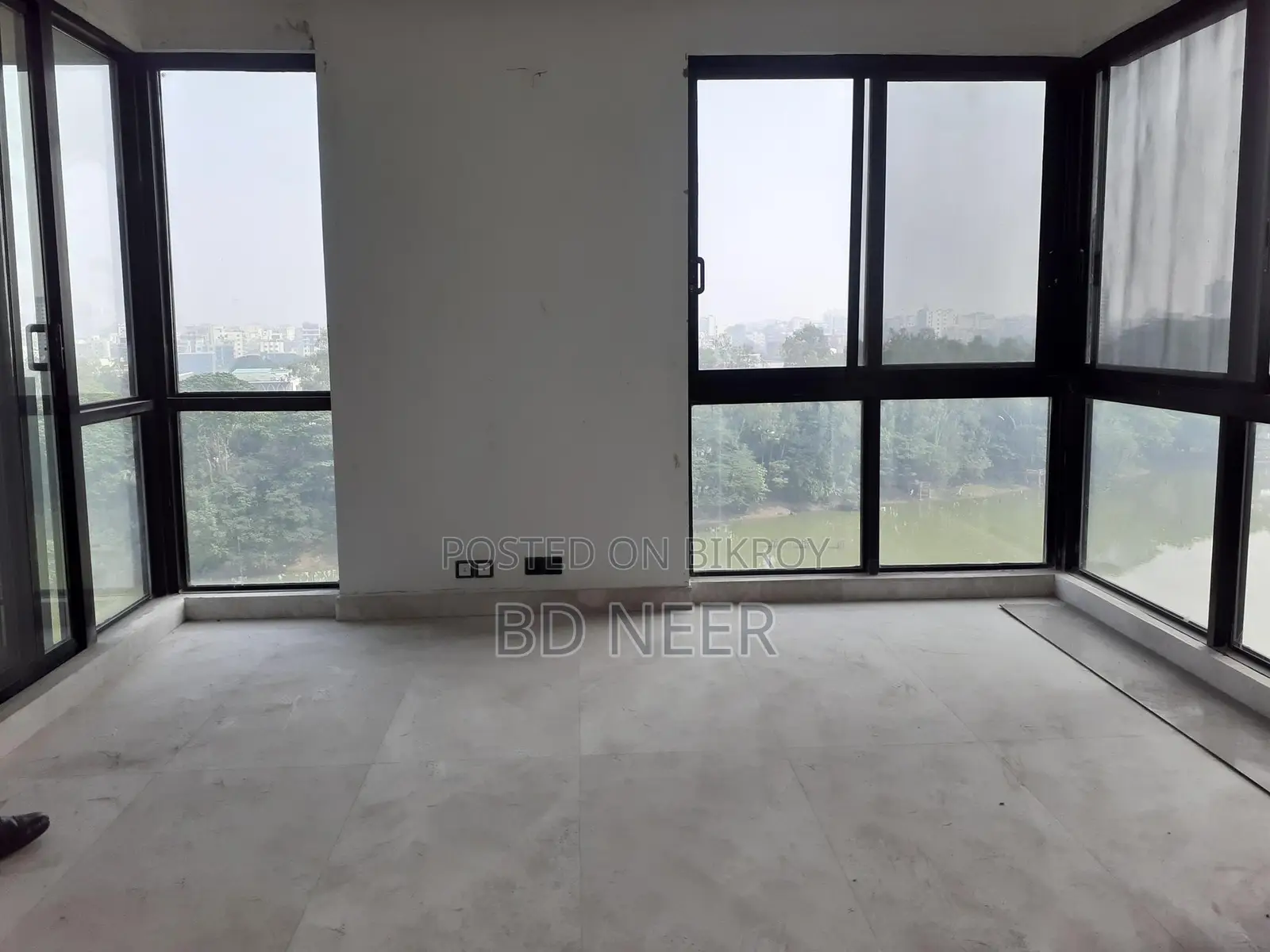 Duplex 7500 SqFt 10Th &11th Floor For Rent in Gulshan-2 in Gulshan