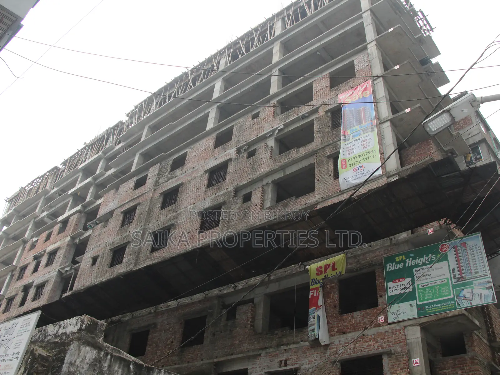 1550 sq ft premium living | 4 bed near-ready apartment in Mirpur