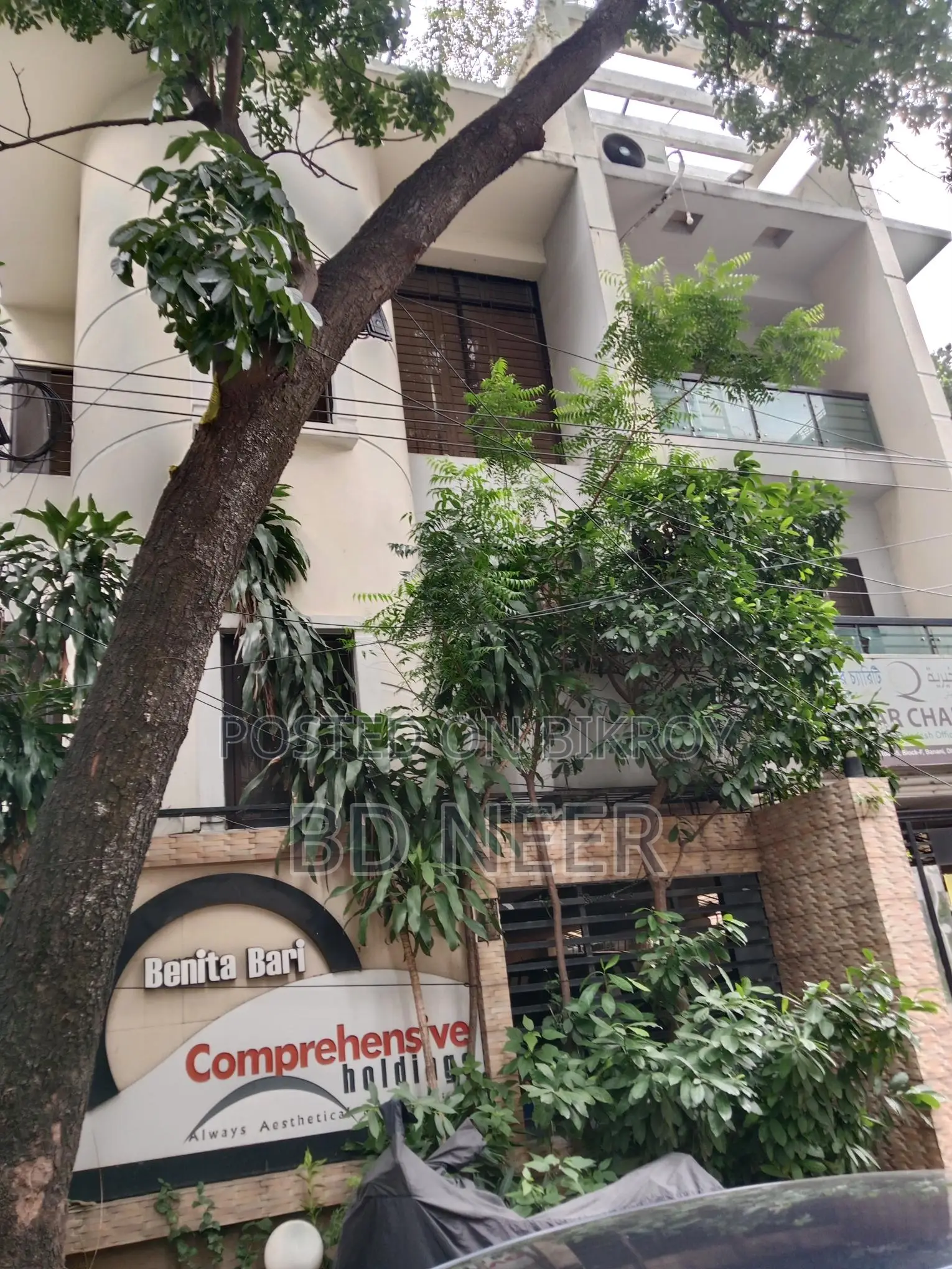 3 stores indipendent house rent in banani in Banani