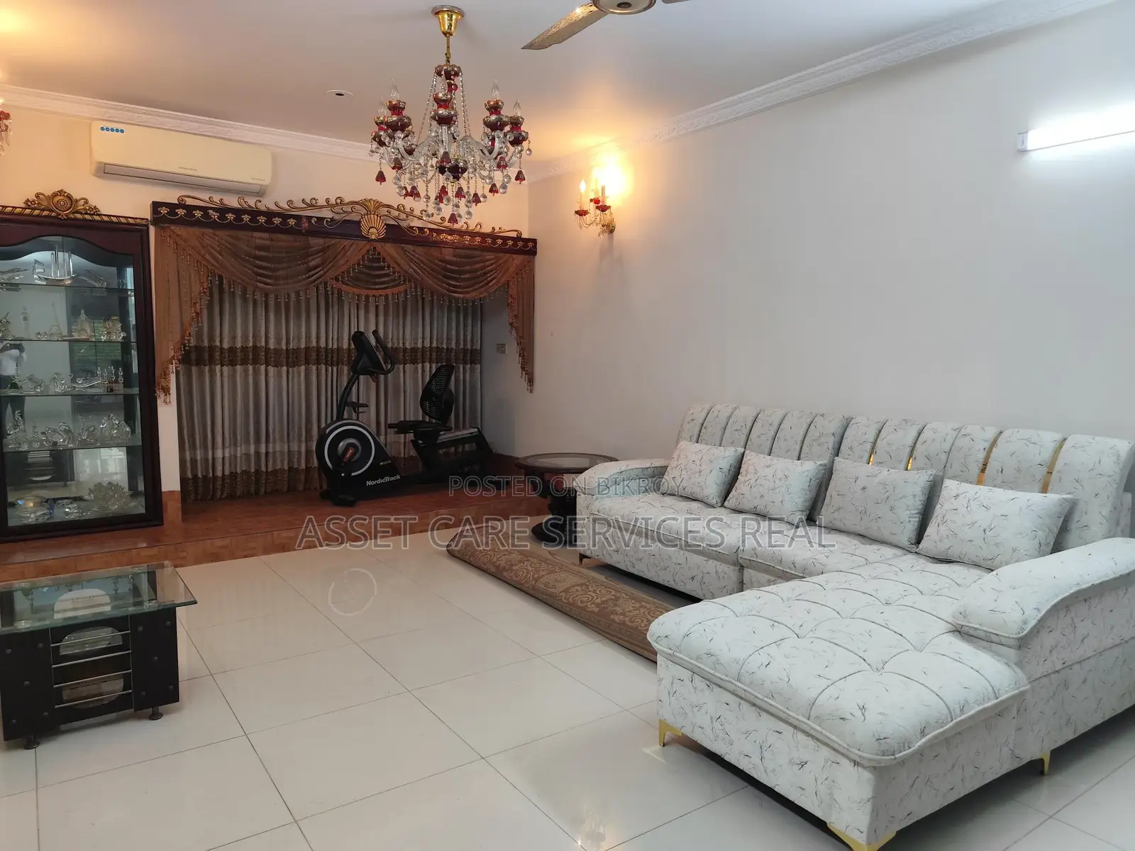 3Bed Full Furnished Exclusive Apartment Rent In Gulshan in Gulshan