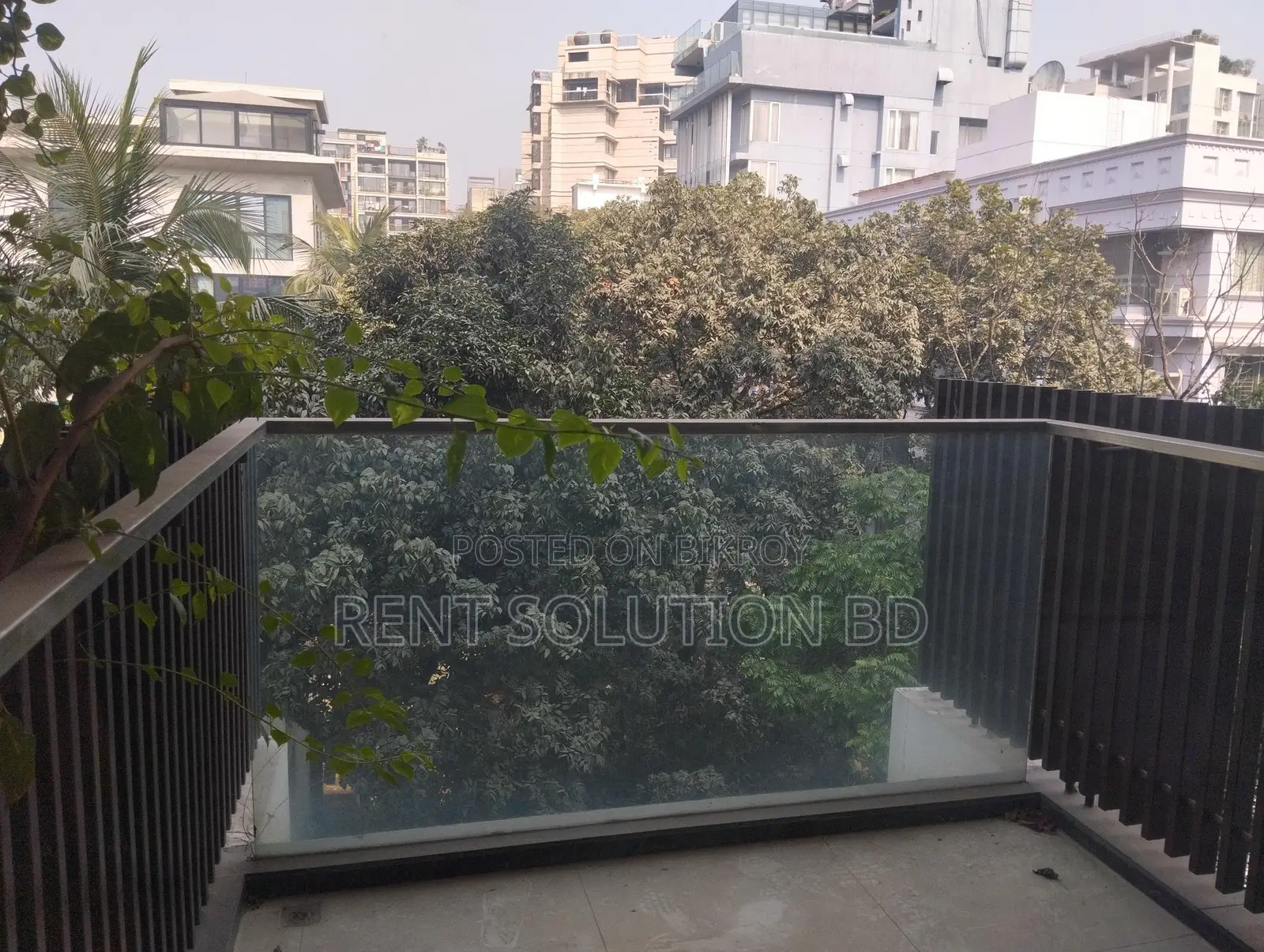 Classy 4,000 Sq Ft Furnished Flat for Rent in Gulshan 2 in Gulshan