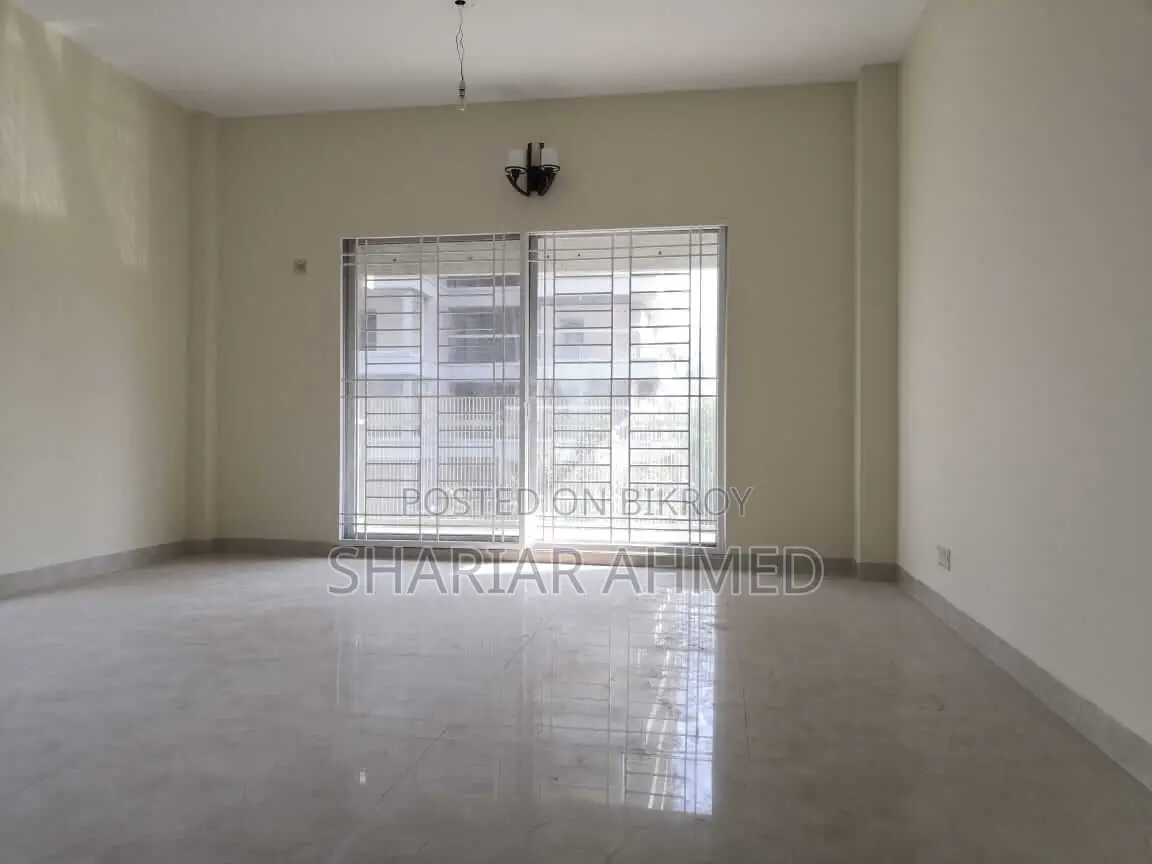 Offering You An Excellent 2500 Sq Ft Flat For Rent In Gulshan in Gulshan