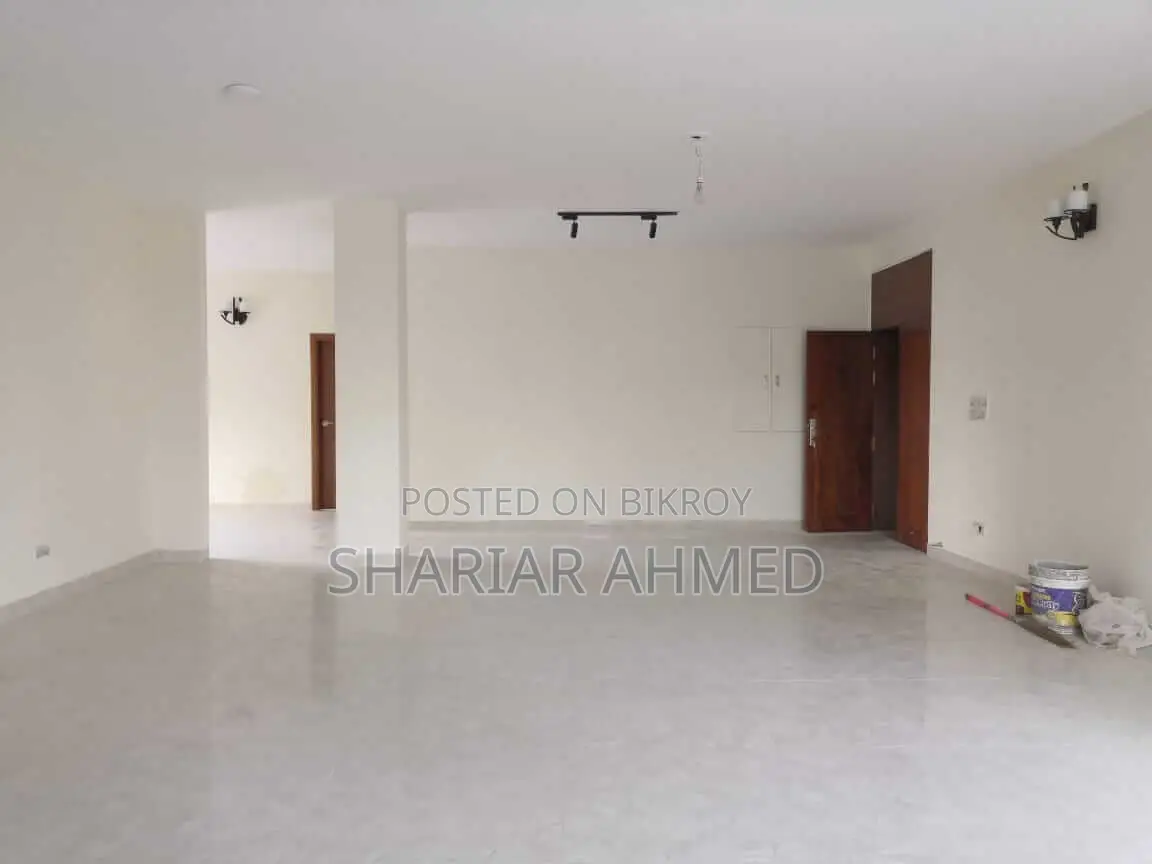 Offering You An Excellent 2500 Sq Ft Flat For Rent In Gulshan in Gulshan