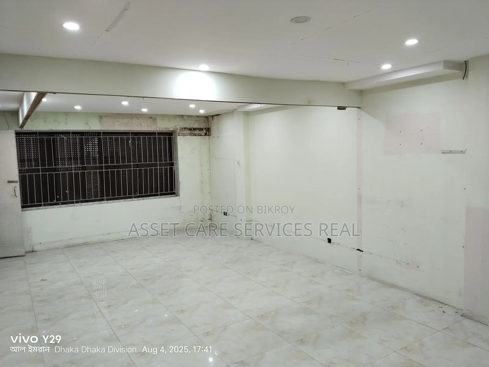 2800 Sqf Office Space Rent @ Gulshan 2 in Gulshan