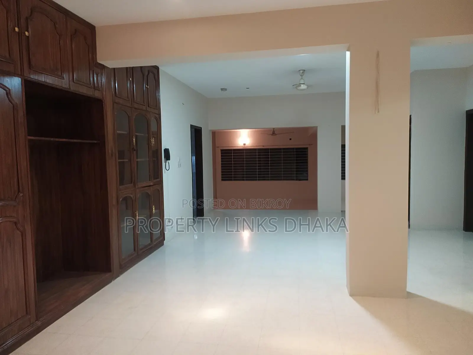 3 bedroom 4 washroom drawing dining kitchen parking in Gulshan