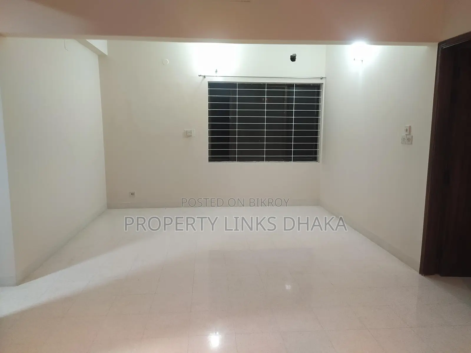 3 bedroom 4 washroom drawing dining kitchen parking in Gulshan