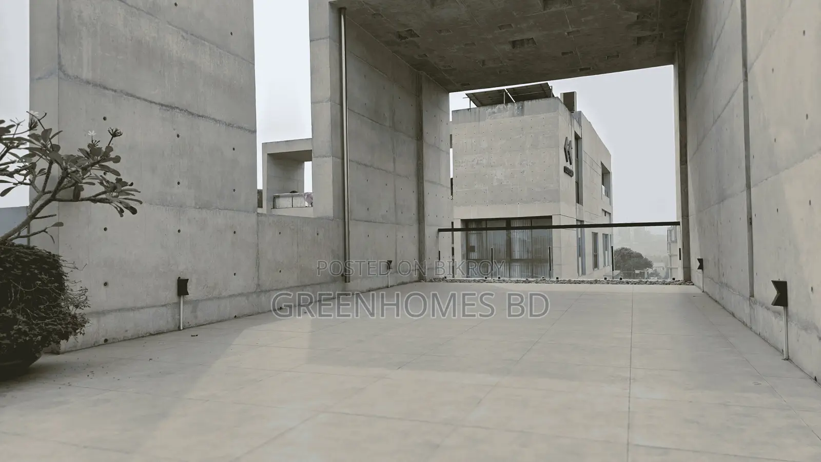Baridhara Diplomatic Zone - South-facing Apartment – 3850 Sft in Baridhara