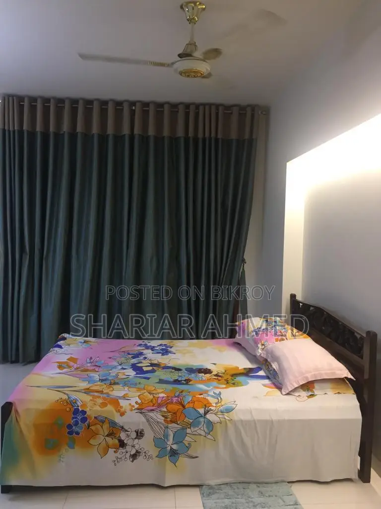 Make This (GYM_POOL)4300 Sq Ft Nice Flat Yours, By Renting It In Gulshan in Gulshan