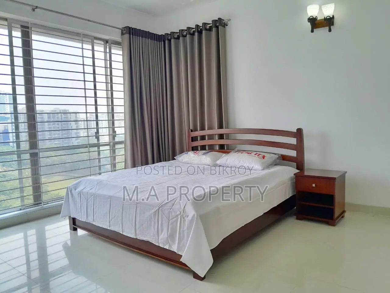 Rent Apartment Full Furnish 3-Bedroom Gulshan-1 in Gulshan