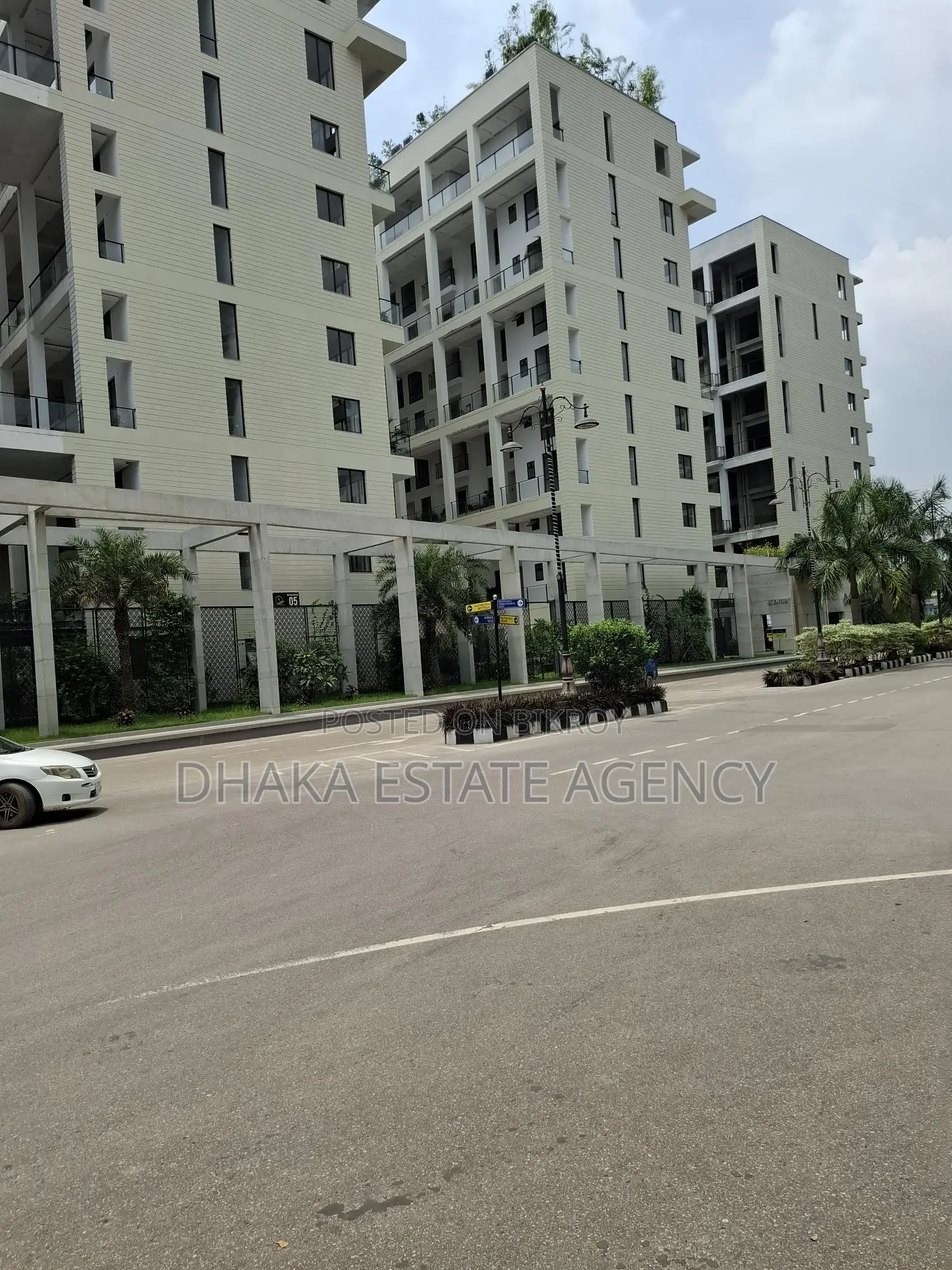 UTTARA MODEL TOWN SECTOR 13, 5 KATHA PLOT SALE in Uttara