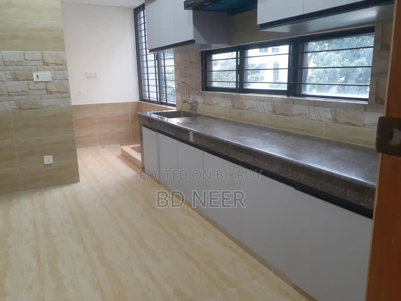 Gym, Swimming Pool, 4-Bedroom Flat for Rent in Gulshan-2 North in Gulshan