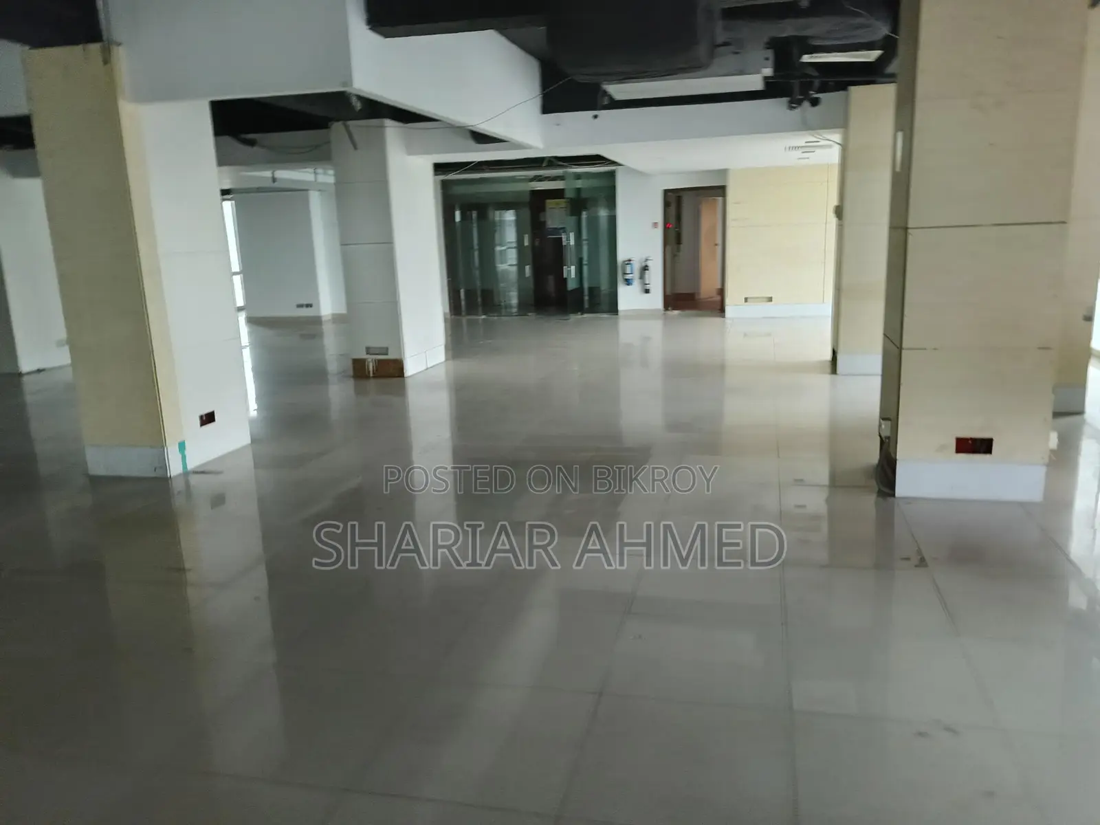 5800 SqFt Commercial Floor Rent In GULSHAN Avenue in Gulshan