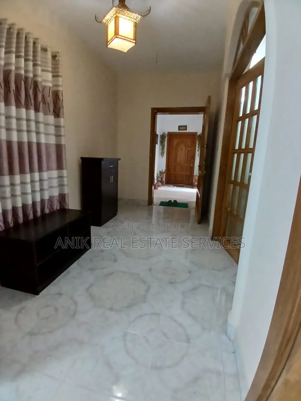 Good Quality 3 Bedroom Full Farnised Flat Rent In Gulshan 2 in Gulshan