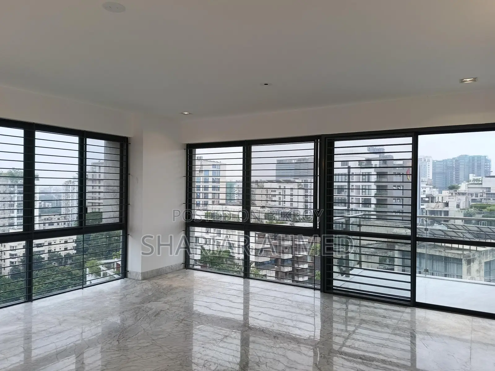 South Facing(POOL_GYM) Modern Facilities Flat Rent In GULSHAN 2 in Gulshan