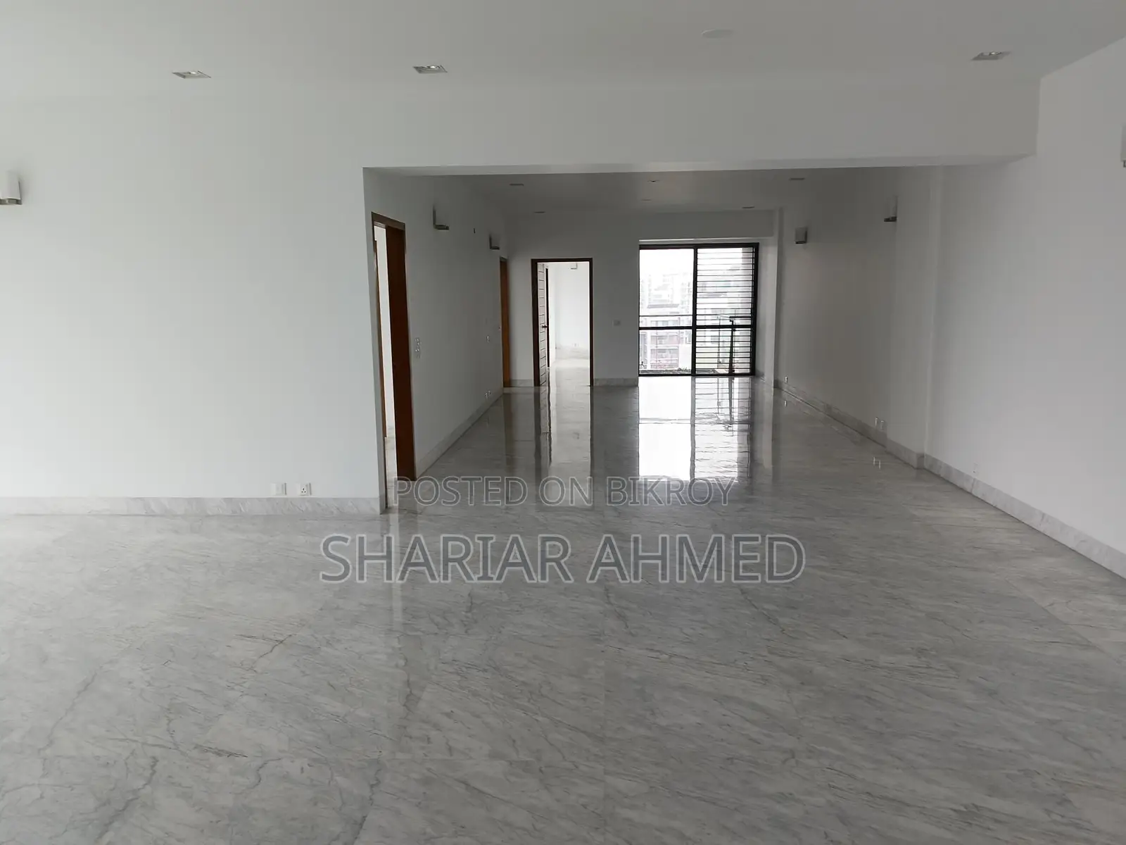 South Facing(POOL_GYM) Modern Facilities Flat Rent In GULSHAN 2 in Gulshan