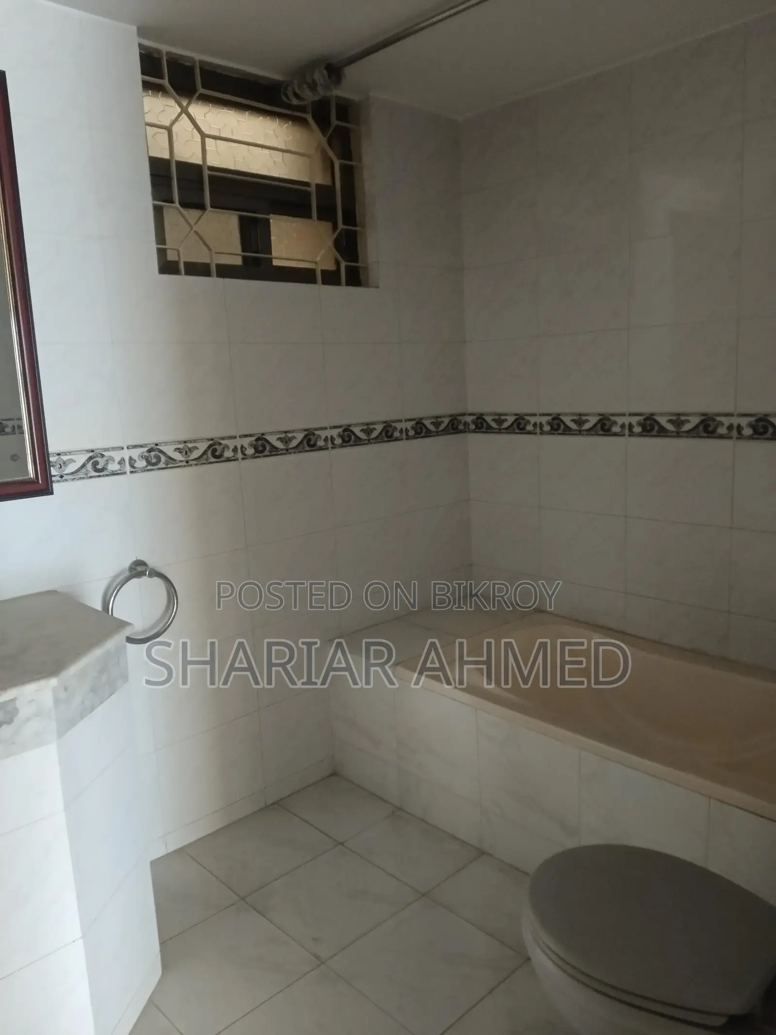 3250 Sqft Un-Furnished Apartment For Rent In Gulshan 2 in Gulshan