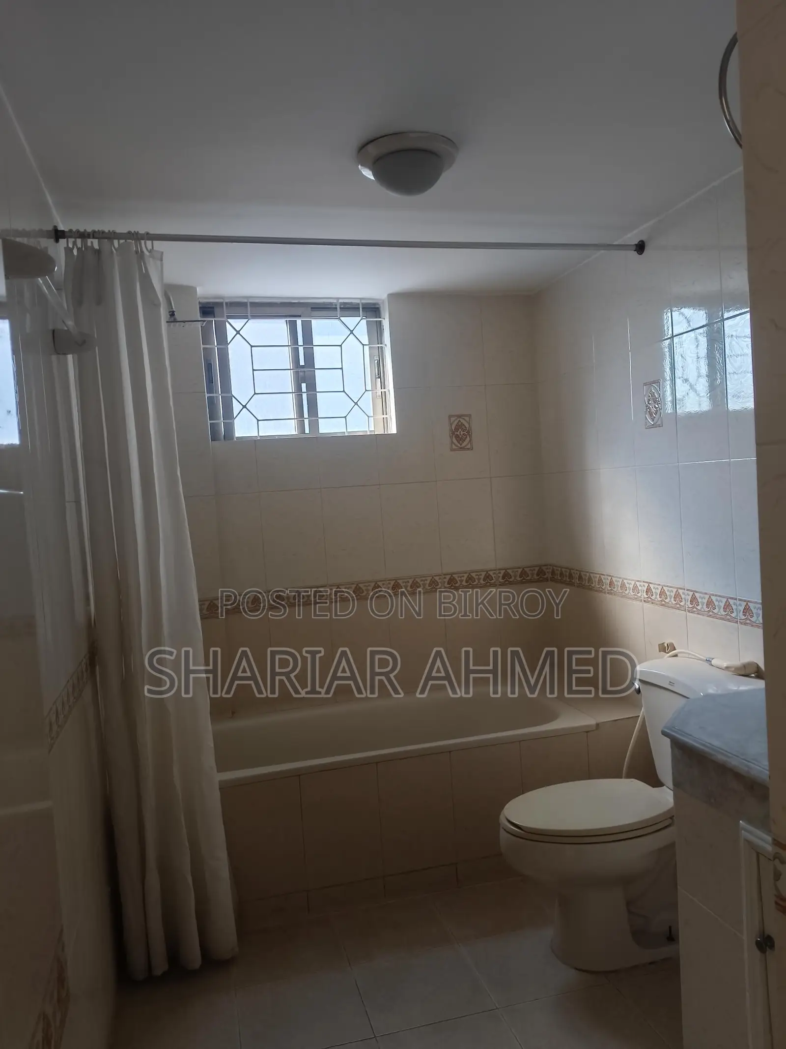 3250 Sqft Un-Furnished Apartment For Rent In Gulshan 2 in Gulshan