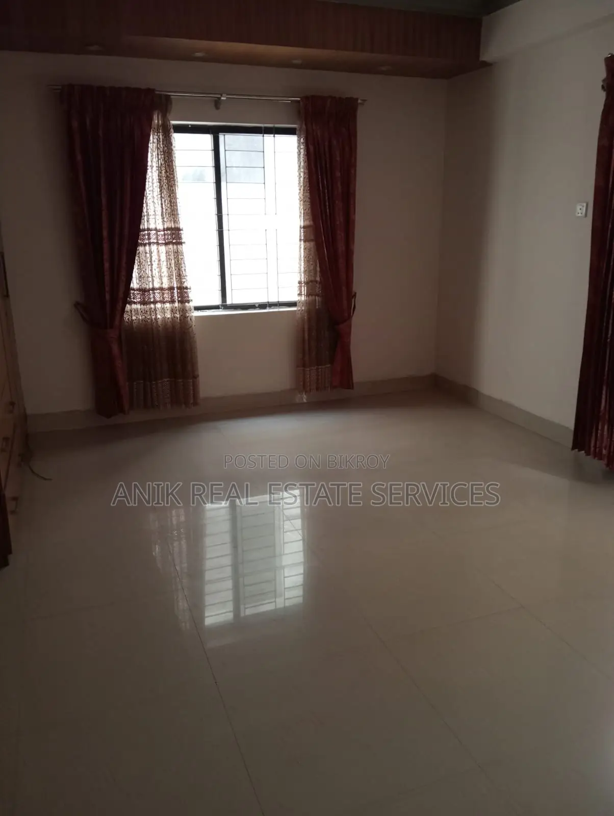 Wonderful 3 Bedroom Un Farnised Flat Rent At Gulshan 1 in Gulshan