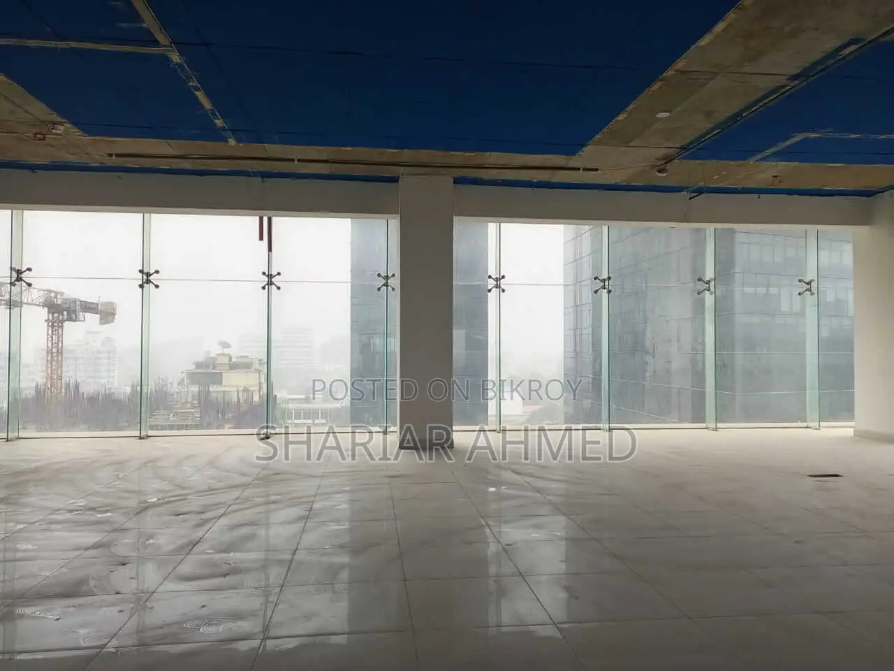 6000 Sqft Commercial Space Rent Gulshan 2 in Gulshan