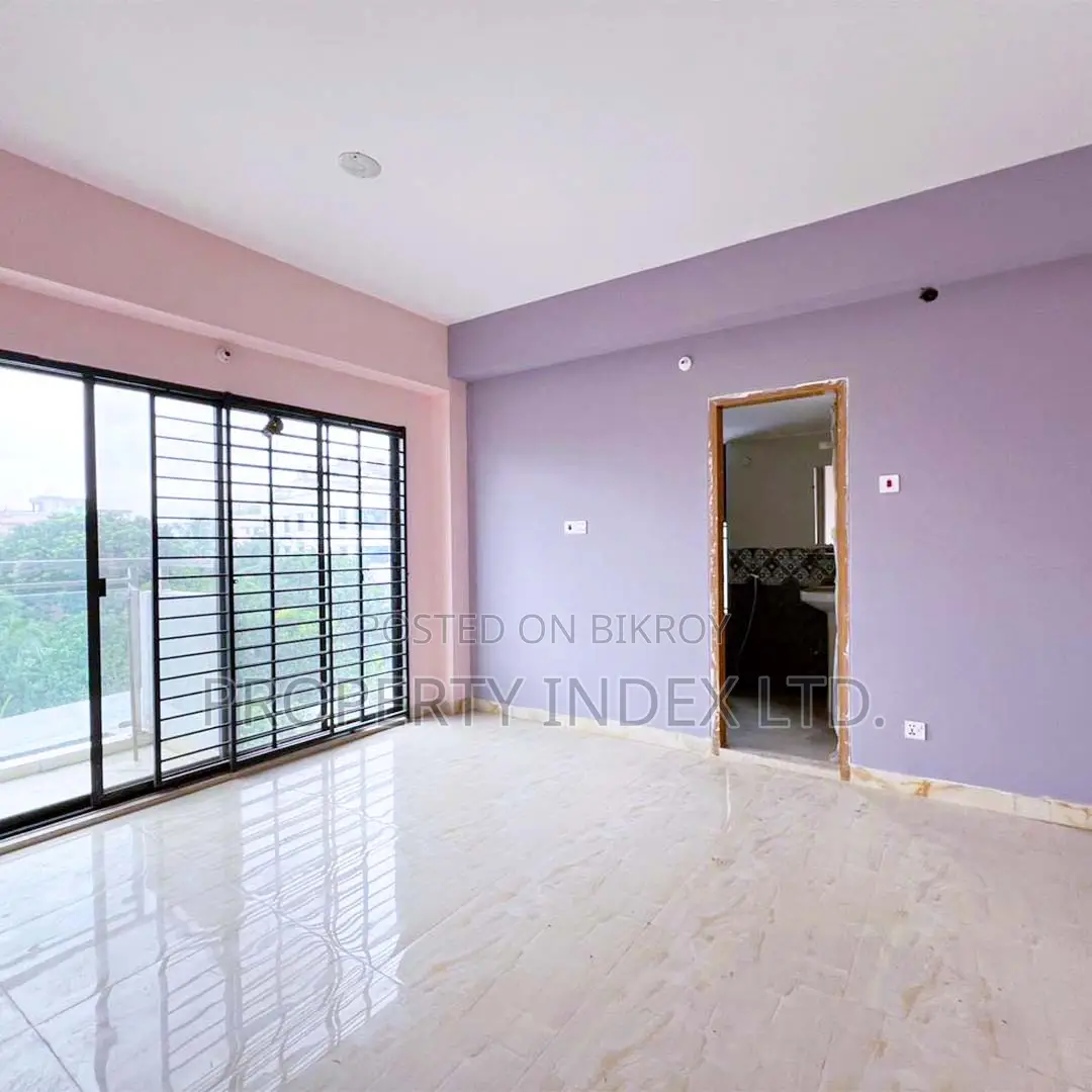 Ready Apartment For Sale! 1620 Sqft Flat At Bashundhara E Block in Basundhara