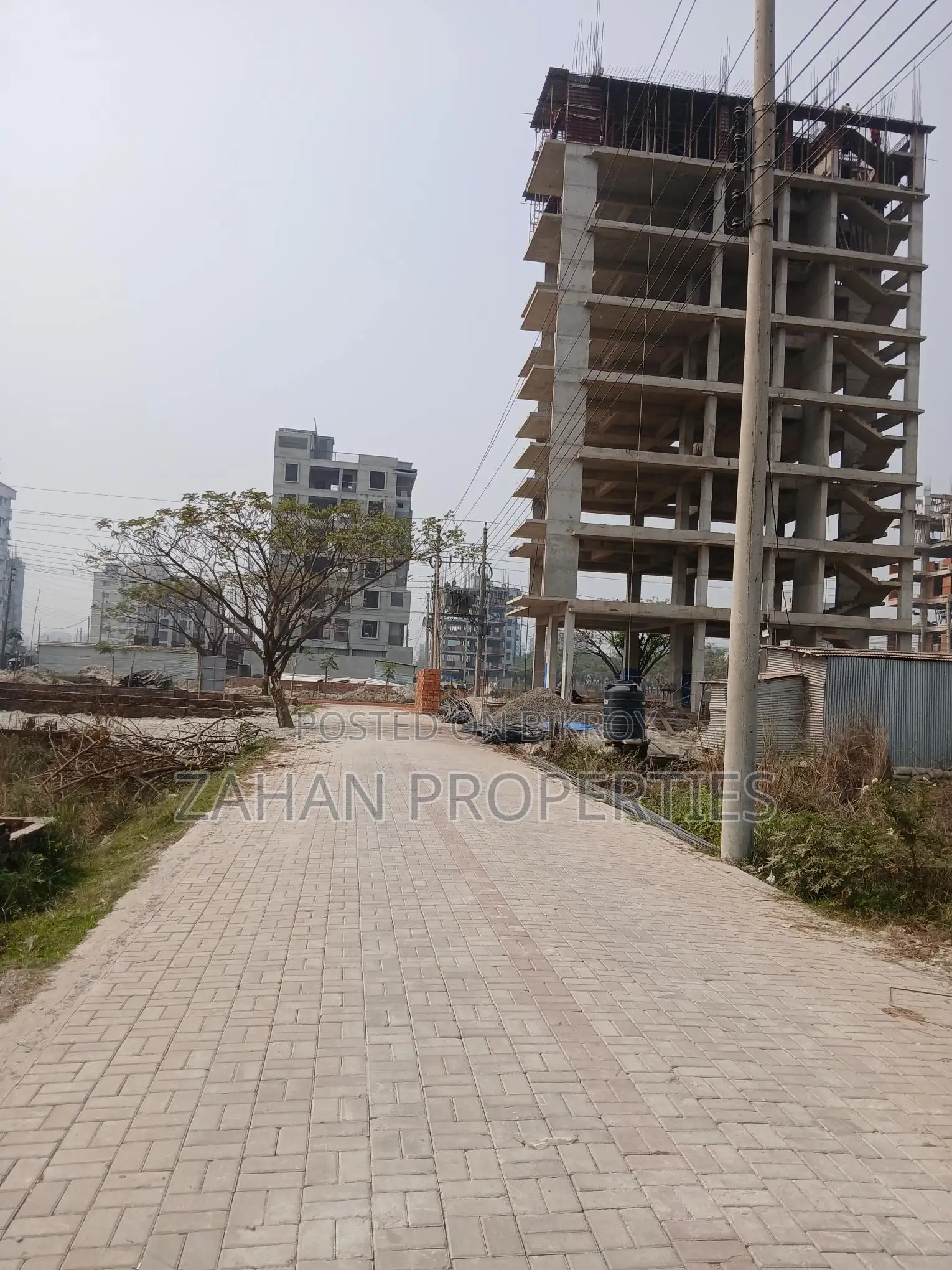 BASHUNDHURA P BLOCK 30 KATA PLOT SELL..NEAR Studaim & School.. in Basundhara