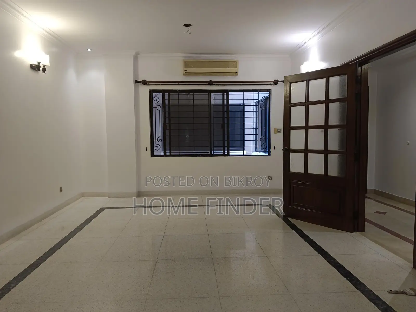 3200 Sqft 4 BED APARTMENT UN-FURNISHED FOR RENT IN GULSHAN in Gulshan