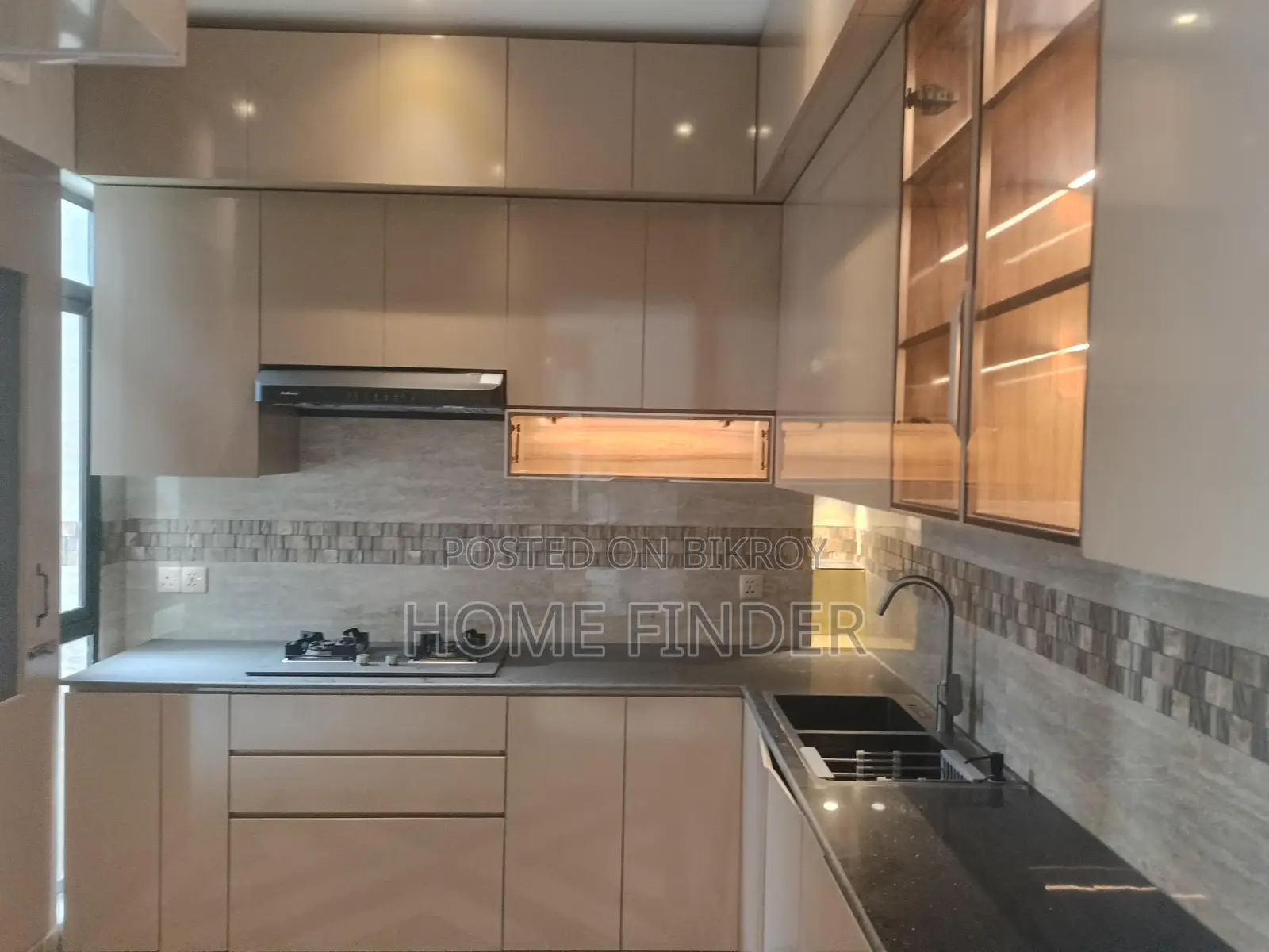 2200 Sqft Full-furnished Apartment For Rent in Gulshan in Gulshan