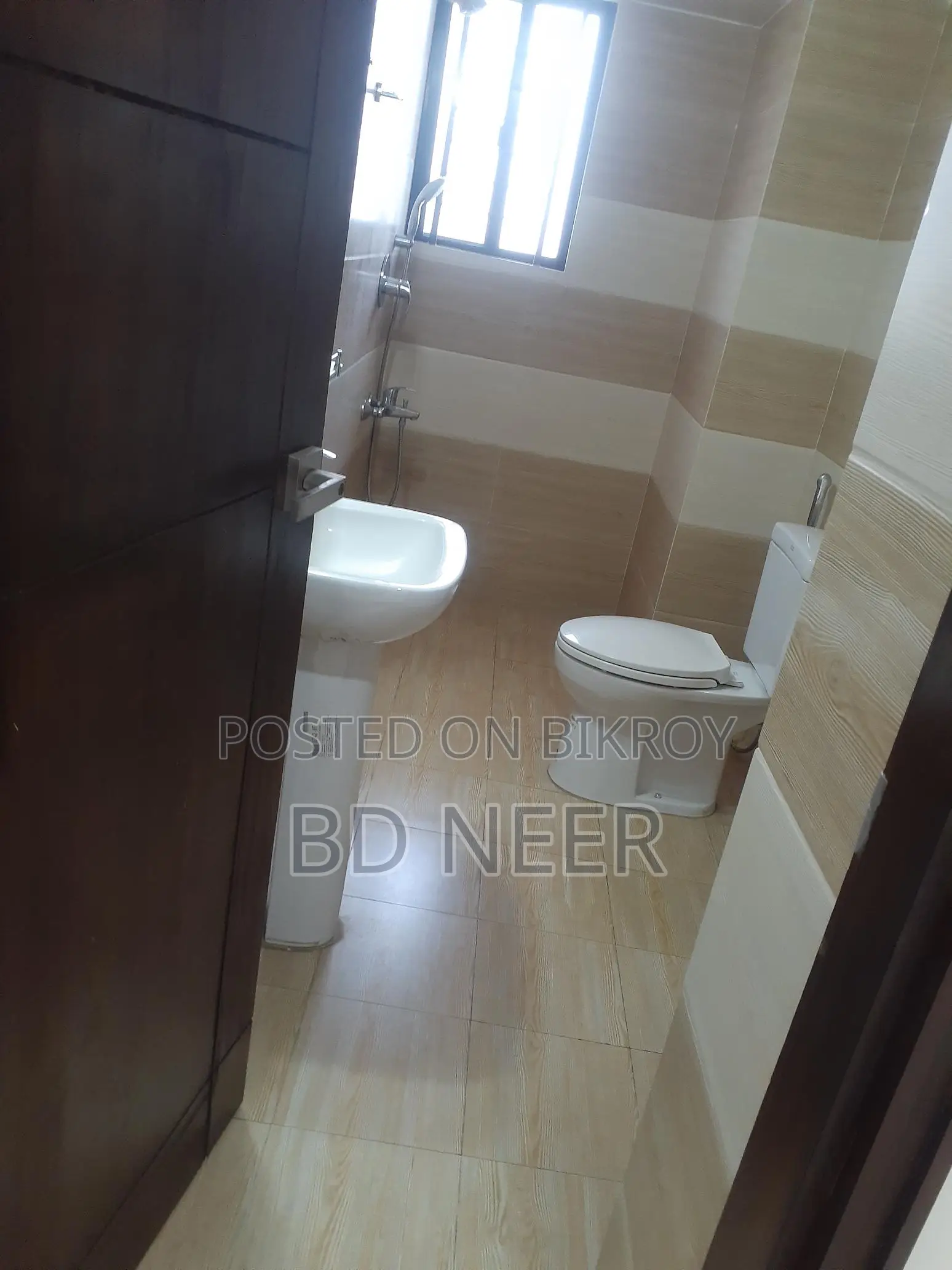 Fully Furnished 4 Bedroom Apt. Rent in Gulshan-2 in Gulshan
