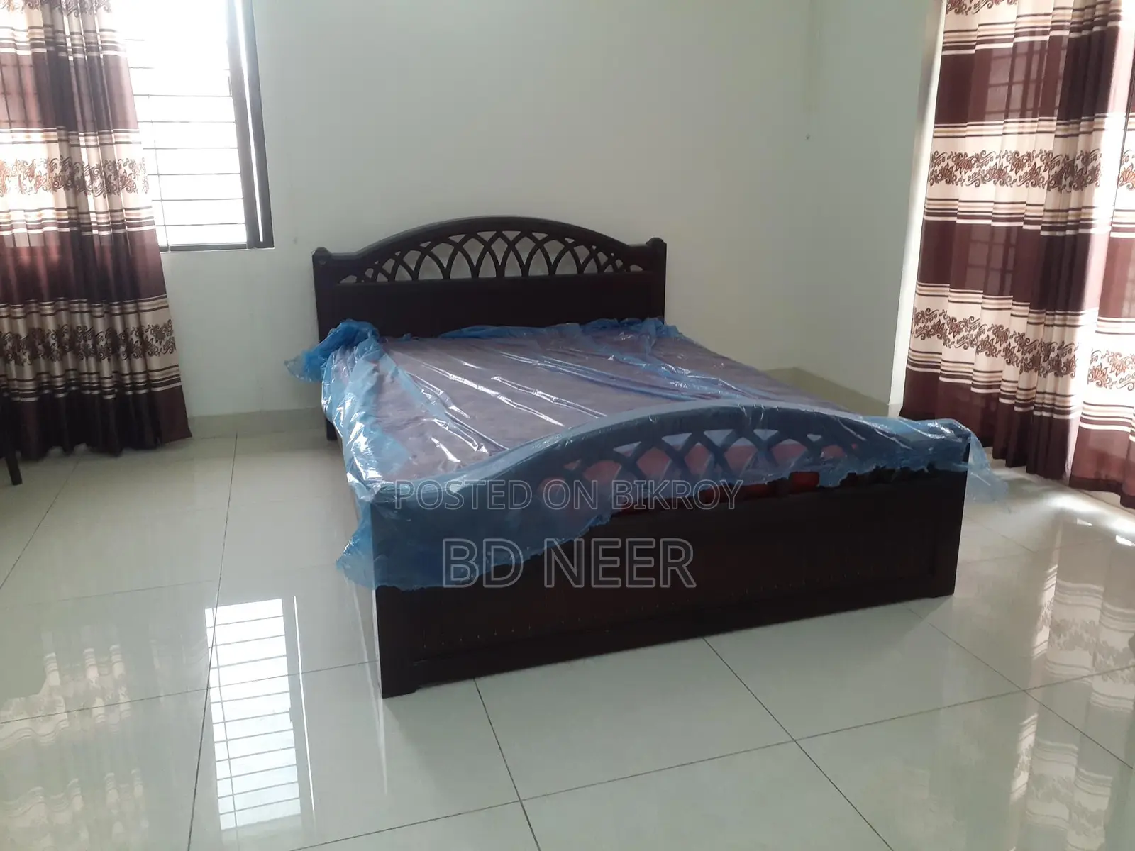 Fully Furnished 4 Bedroom Apt. Rent in Gulshan-2 in Gulshan
