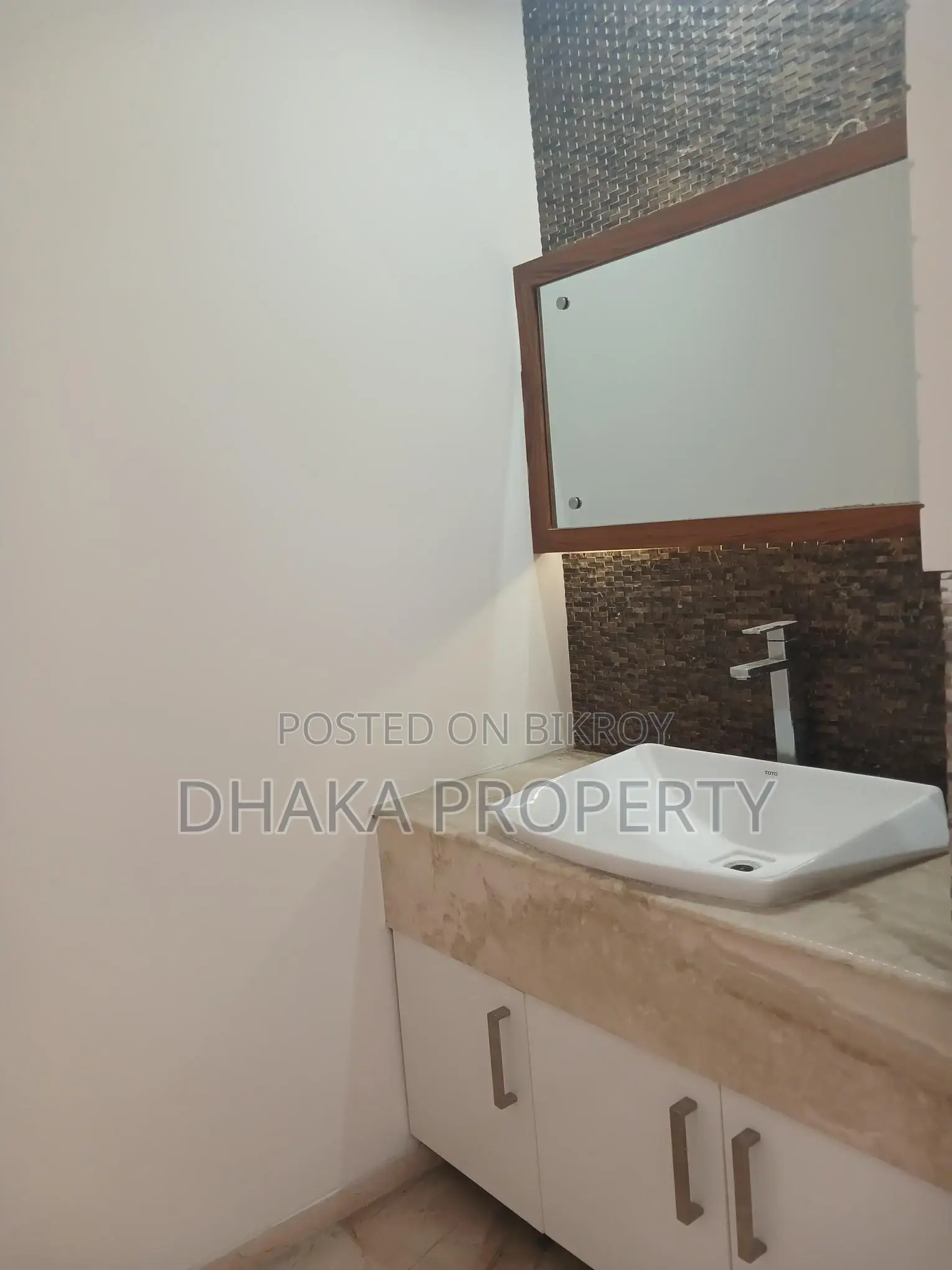 4Bed Biq Apartment 4500SqFt. Rent At Baridhara Diplomatic Zone in Baridhara
