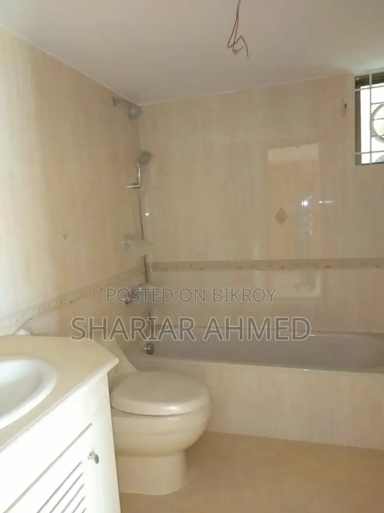 New 3000 SqFt | 4 Bed Flat Rent In GULSHAN in Gulshan