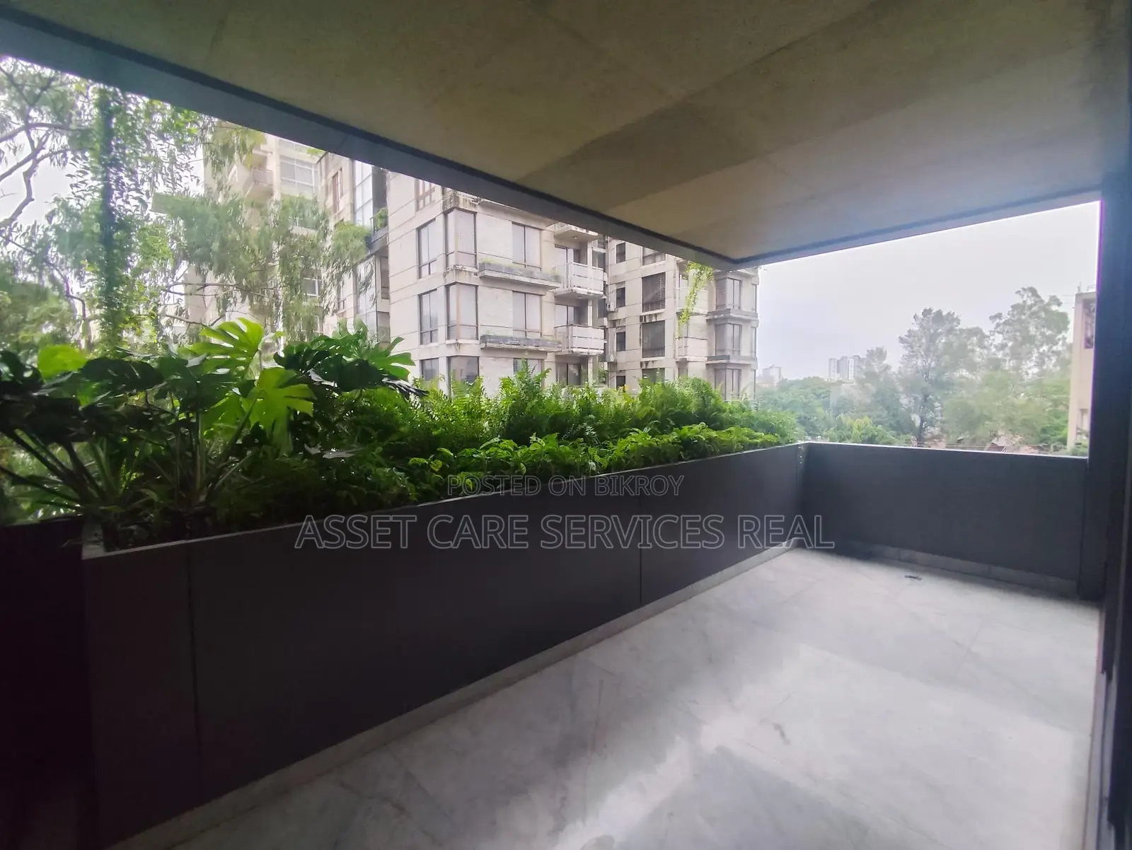Luxurious Brand New 4-Bed Apartment with Gym & Pool Facilities for Rent in Baridhara in Baridhara