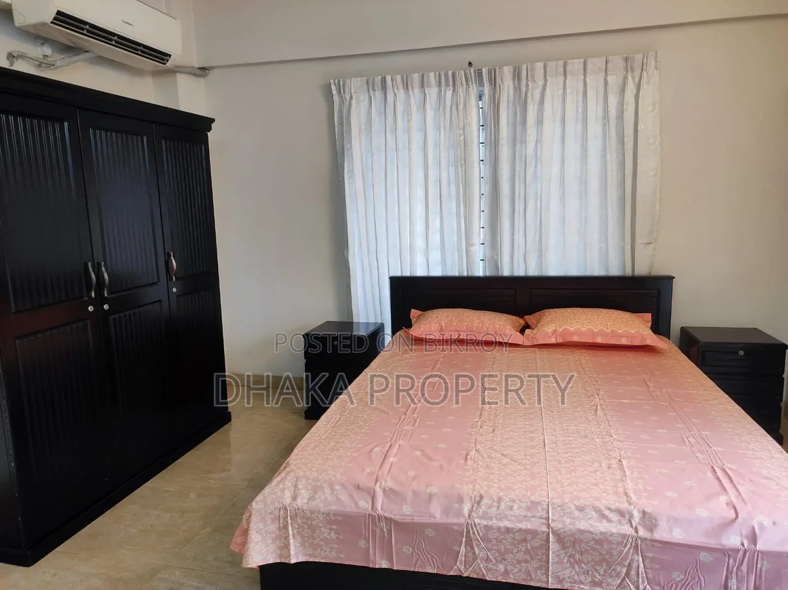 Fully Furnished (2700-Sqft) Nice Apartment Rent in Gulshan in Gulshan
