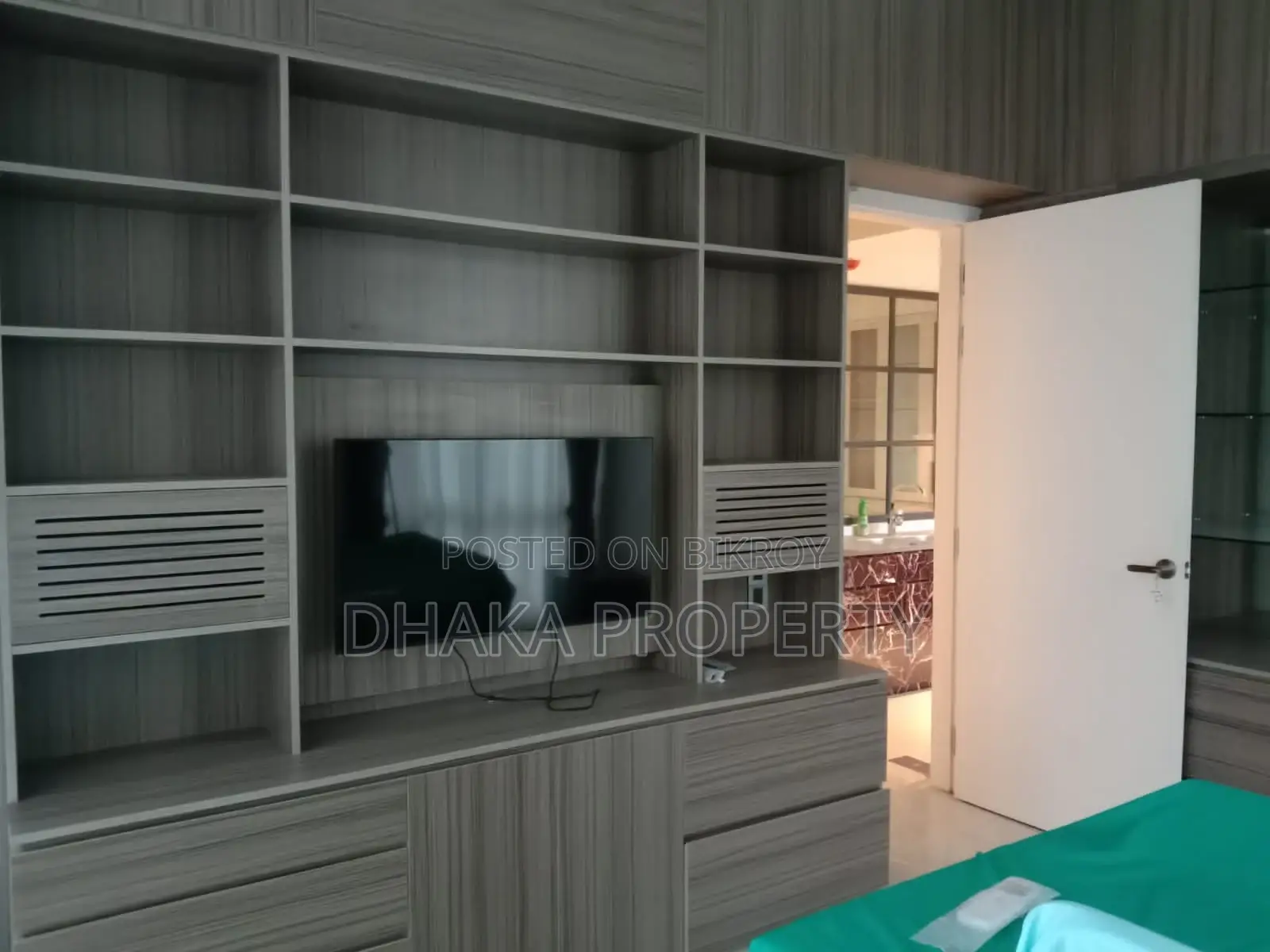Gym Swimming Pool Luxury Flat Rent At Gulshan Model Town (3Bed2250SqFt.) in Gulshan