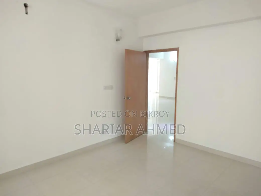 Unfurnished Apartment Available for Rent in Gulshan in Gulshan
