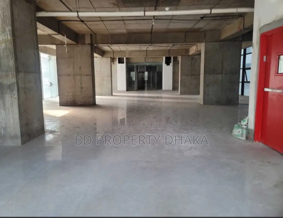 3200 Sqft New Modern Commercial Space Rent In Gulshan Avenue in Gulshan
