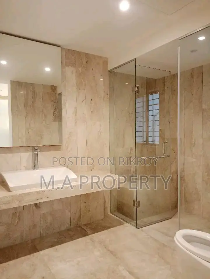 New Apartment 4-Bedroom Gym, Swimming 2-Carpark (5500sqft) in Gulshan