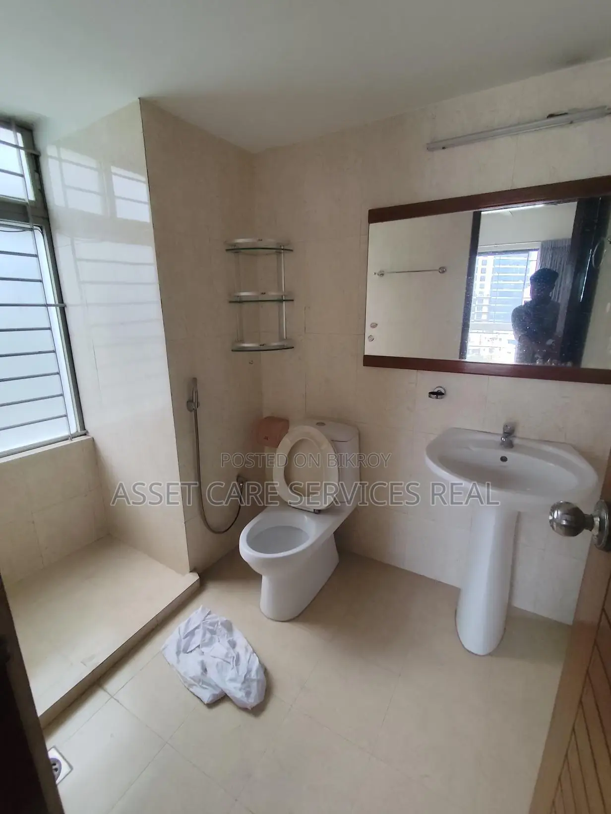 3-Bed Un-Furnished Exclusive Apartment For Rent In North Banani in Banani
