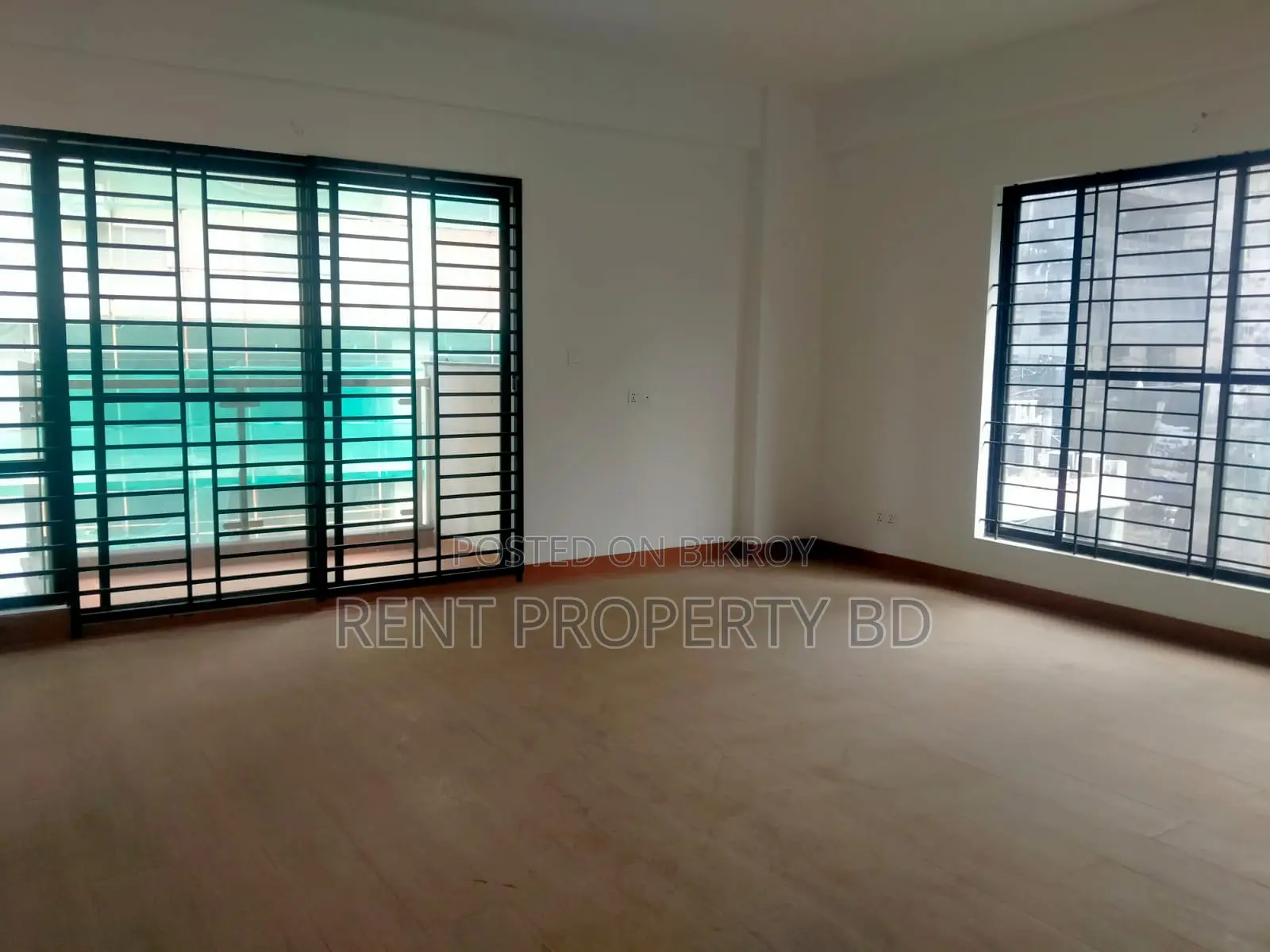 700 sft Commercial Open Office Space for Rent in Gulshan in Gulshan